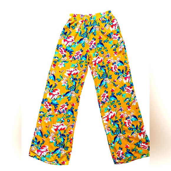 XHILIRATION FLORAL PRONT PANTS. - Picture 2 of 4